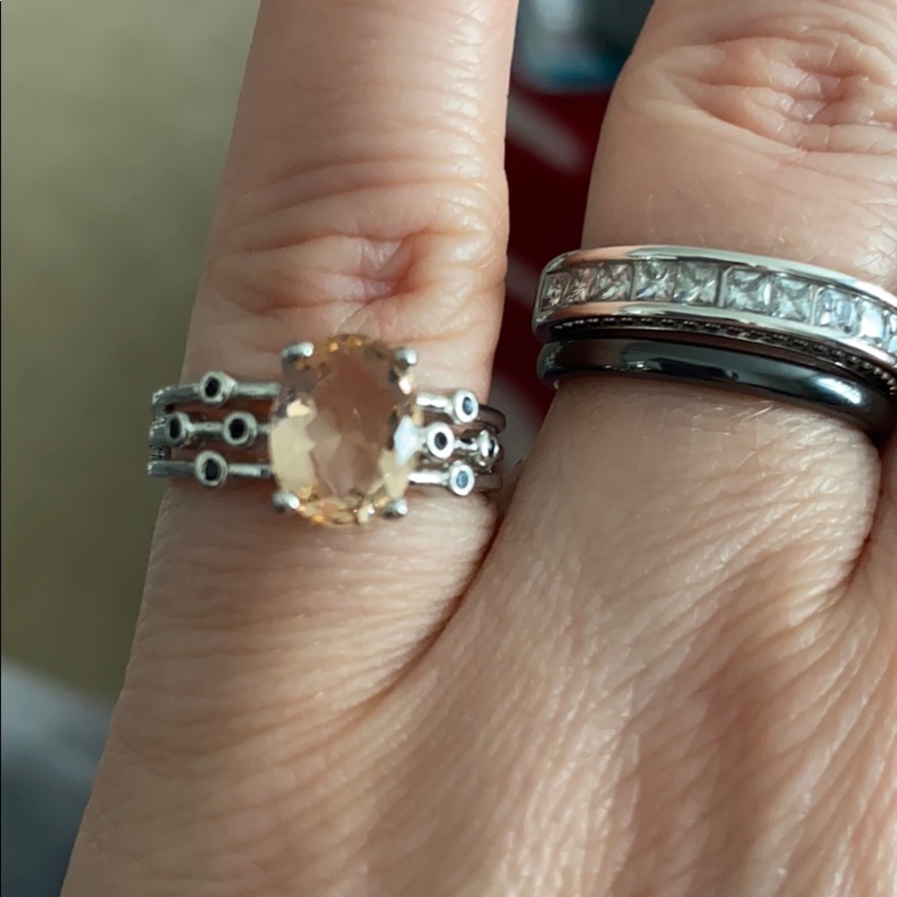 Morganite And Bezel Set Spinel Ring - Picture 15 of 15